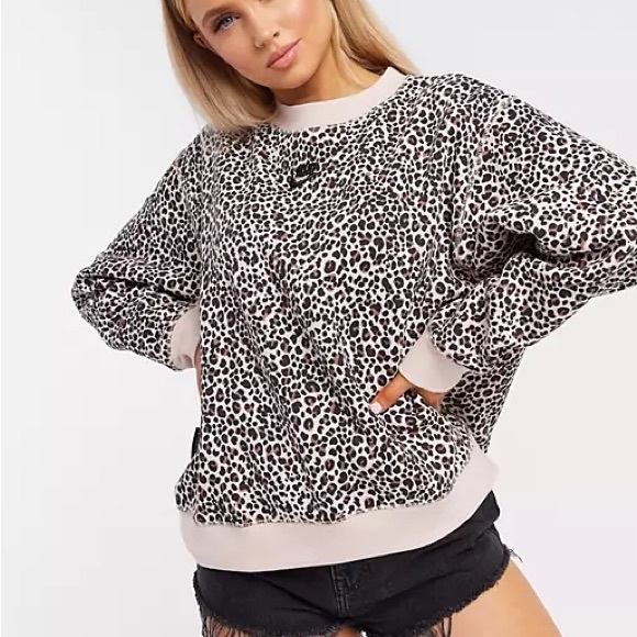 Nike Leopard Print Nude Crewneck - Picture 1 of 9
